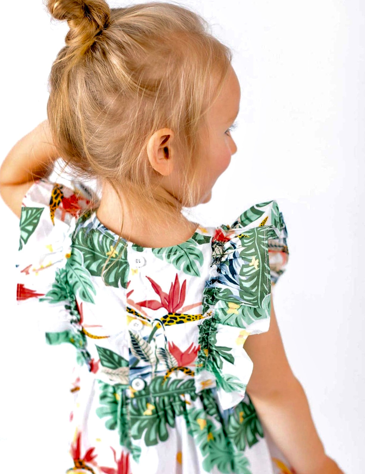 Short sleeve summer dress