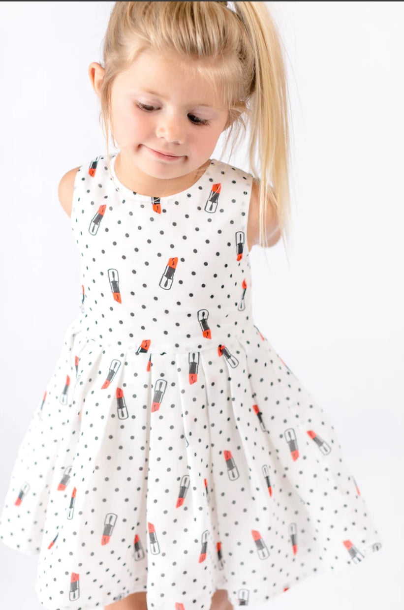 Sleeveless Dotted Lipstick Dress