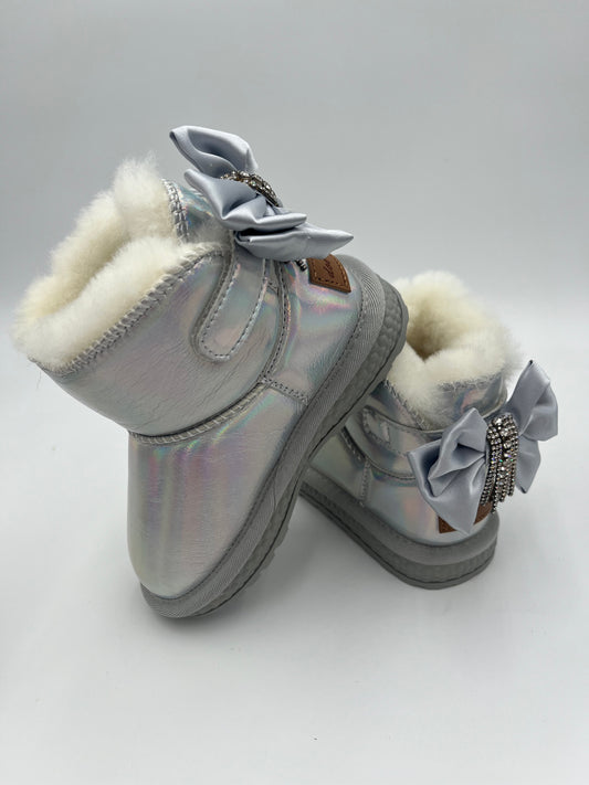 Winter boots