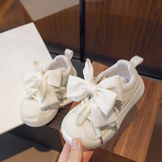 Bow sneakers
