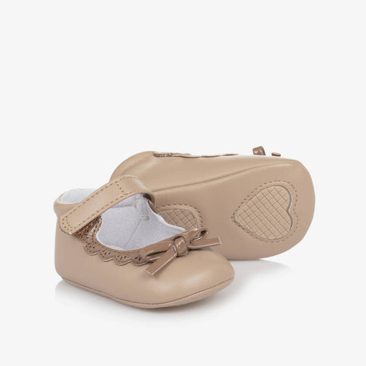 Mayoral newborn shoes 4